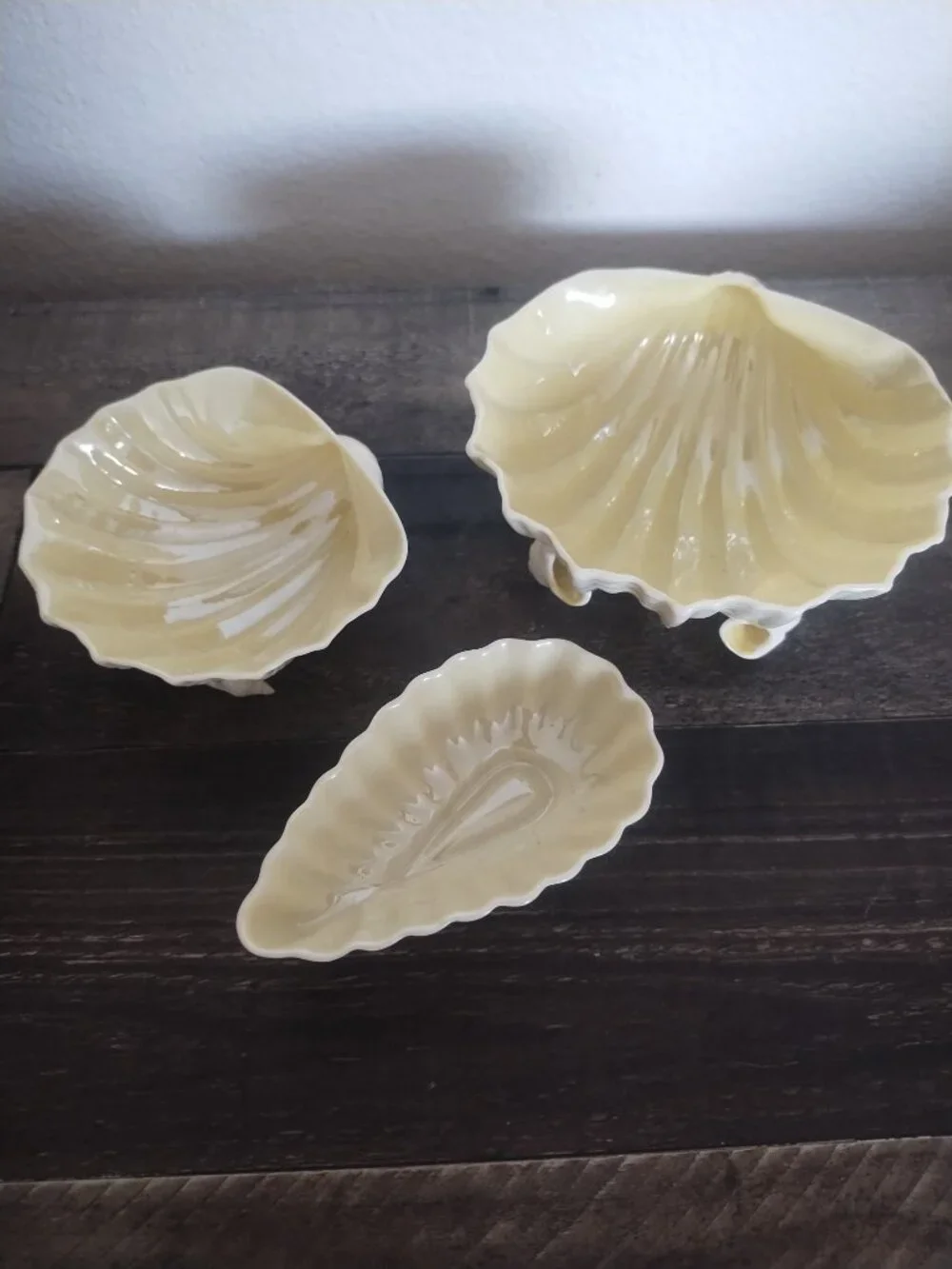 Belleek pottery Irish fine porcelain trinket dishes shell beach conch seaside